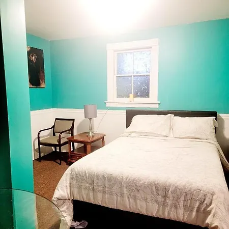 Yonkers Luxurious Studio Apartment